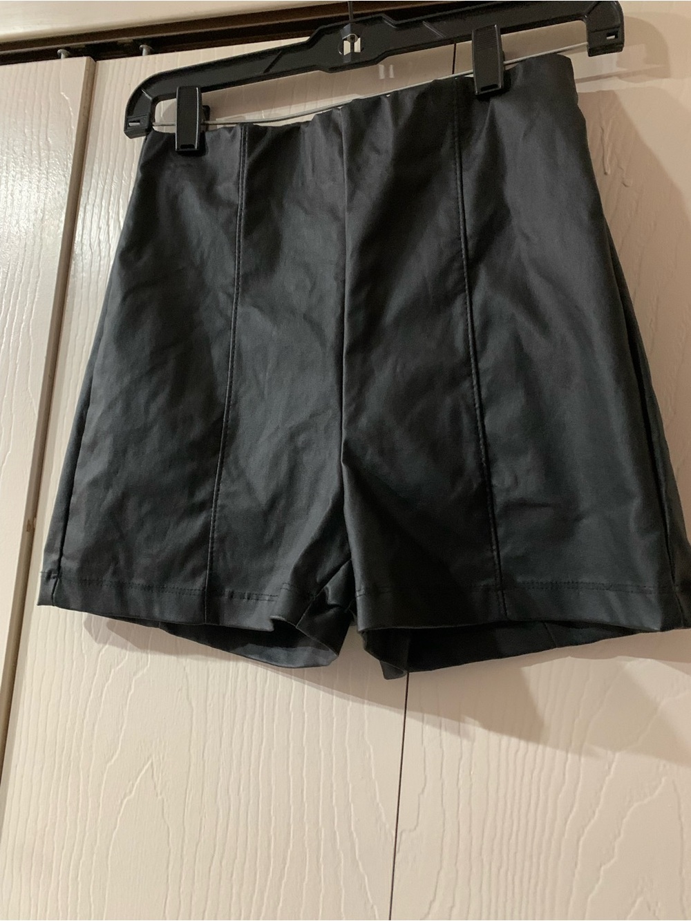 Black  Women's High-Waist Shorts